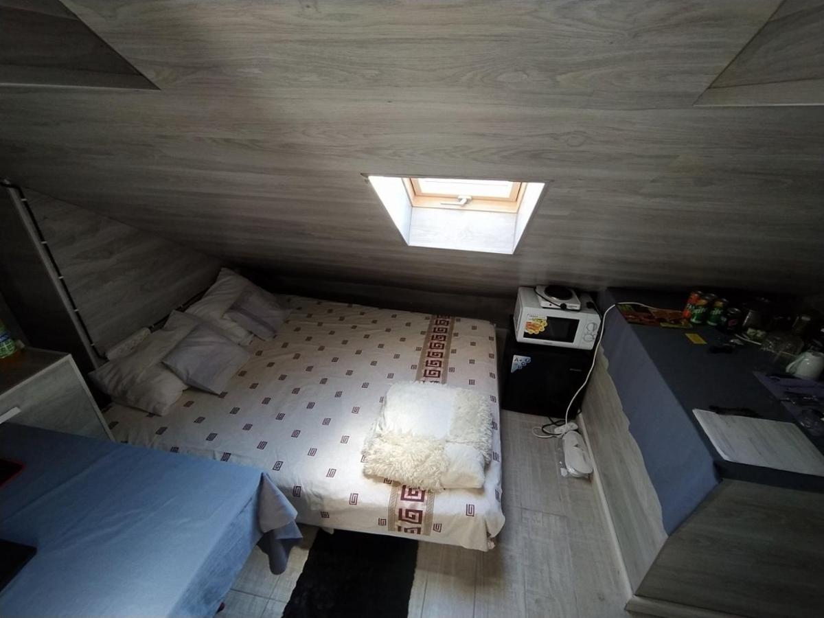 Ismail&Stefan Cel Mare Red Apartment Chisinau Ngoại thất bức ảnh