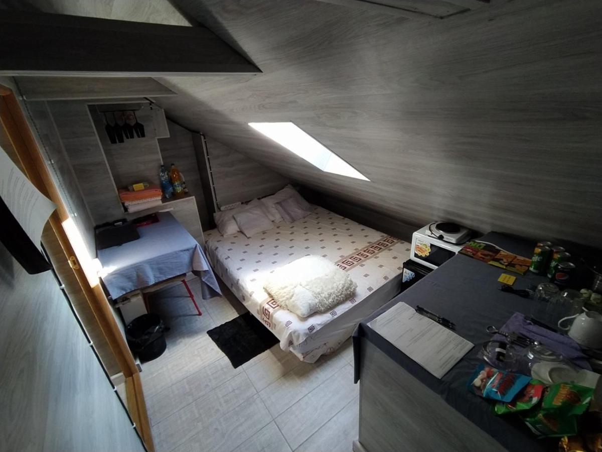 Ismail&Stefan Cel Mare Red Apartment Chisinau Ngoại thất bức ảnh
